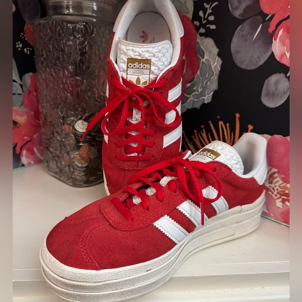 Adidas gazelle red platform tennis shoes size 8 women's